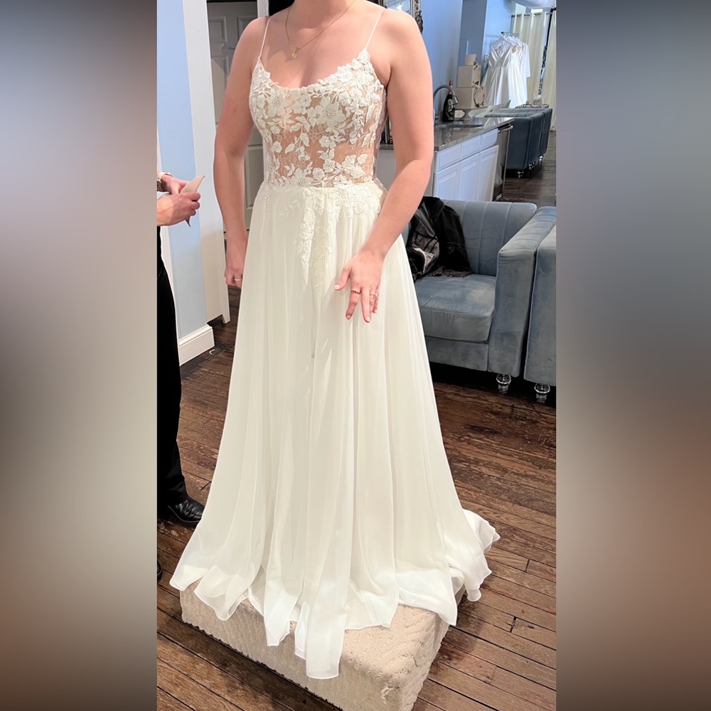 Paloma Blanca Ivy Wedding Dress Size 12